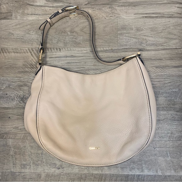 Calvin Klein Handbags - Calvin Klein Cream Leather Slouchy Hobo Shoulder Bag Buckle